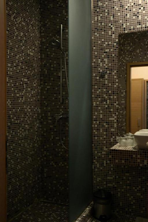 Zenti Plaza Hotel Дробета-Турну-Северин Экстерьер фото